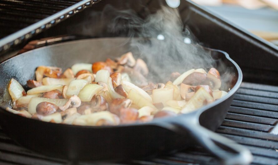 How to Cook Strip Steak in Cast Iron Skillet? A Tremendous Guide