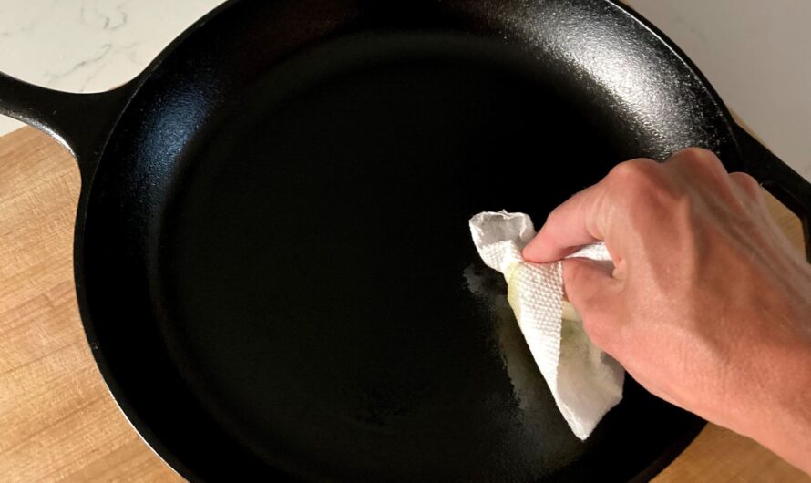 How to Cook Hamburgers in a Cast Iron Skillet? It’s Here!