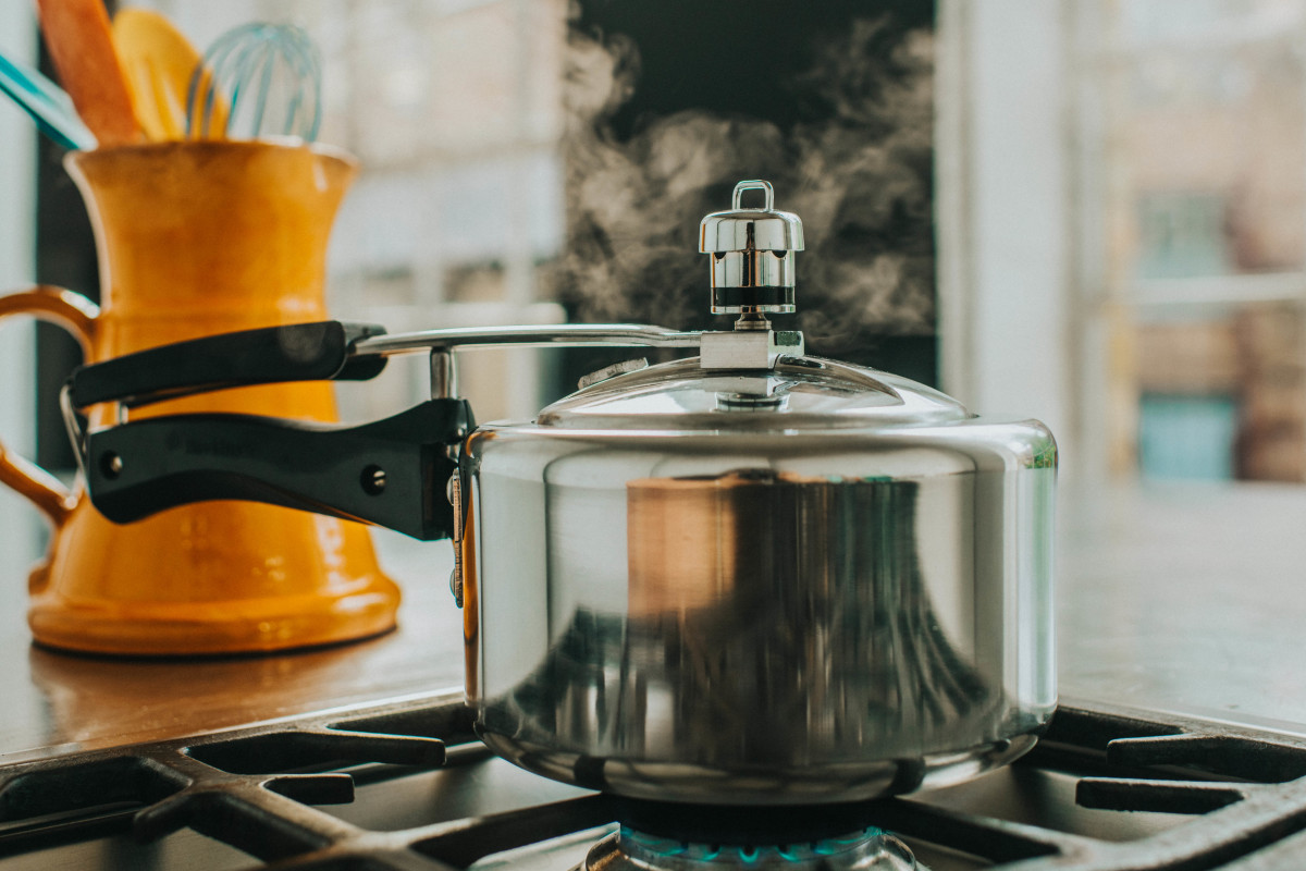 how to cook a chuck roast in a pressure cooker