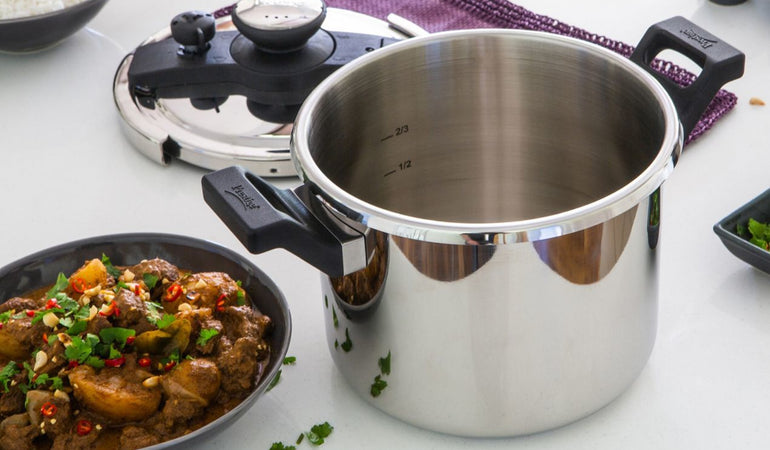 how to cook chicken and rice in a pressure cooker