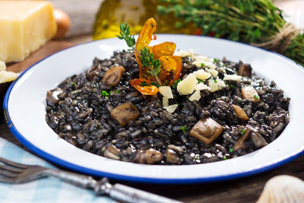 how much fiber in black rice