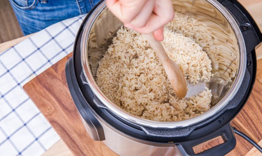How Does a Rice Cooker Work? Unraveling the Mystery