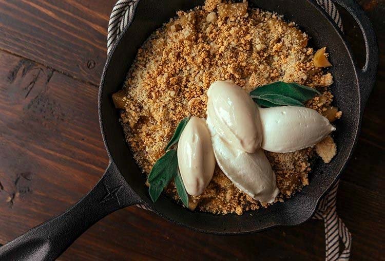 Cast Iron Cooking in Summer: Easy Meal Ideas