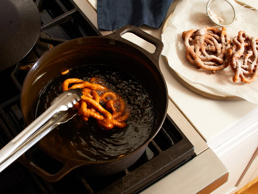 cast iron cookware comparison guide Cast Iron Cookware Comparison Guide