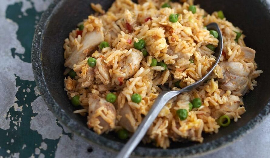 Easy Chicken Fried Rice Recipe for Busy Weeknights