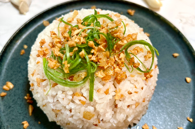 Filipino Fried Rice Recipe with Garlic and Egg