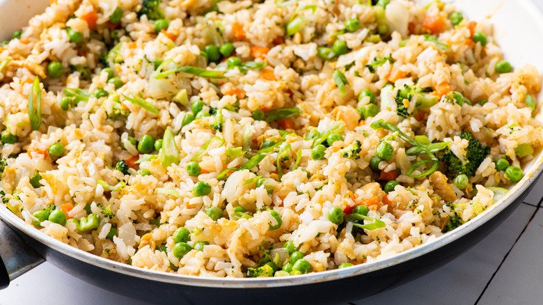 fried rice without vegetables recipe Fried Rice Without Vegetables Recipe Made Easy